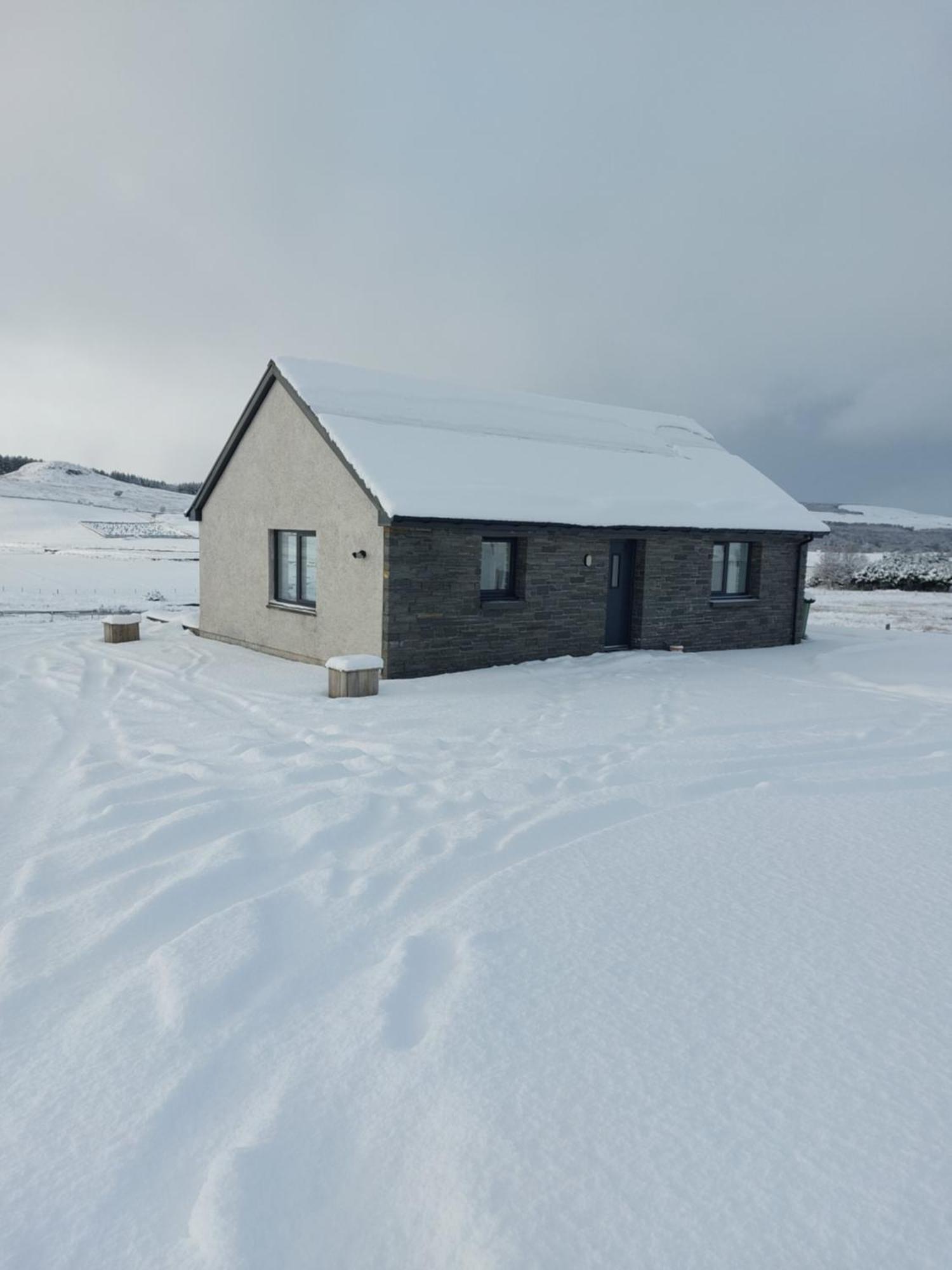 Poachers Bothy Villa Skeabost Exterior foto